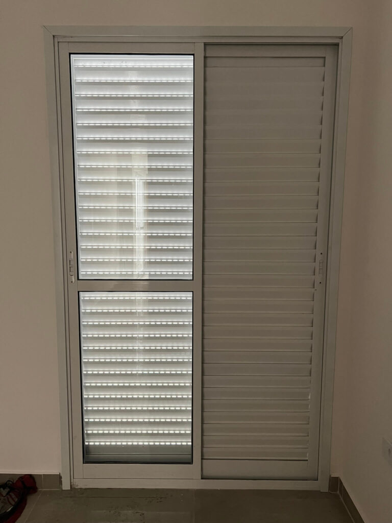 Porta Balcão 3 folhas