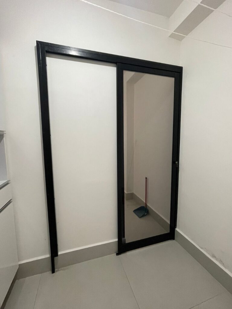 Porta 1 folha