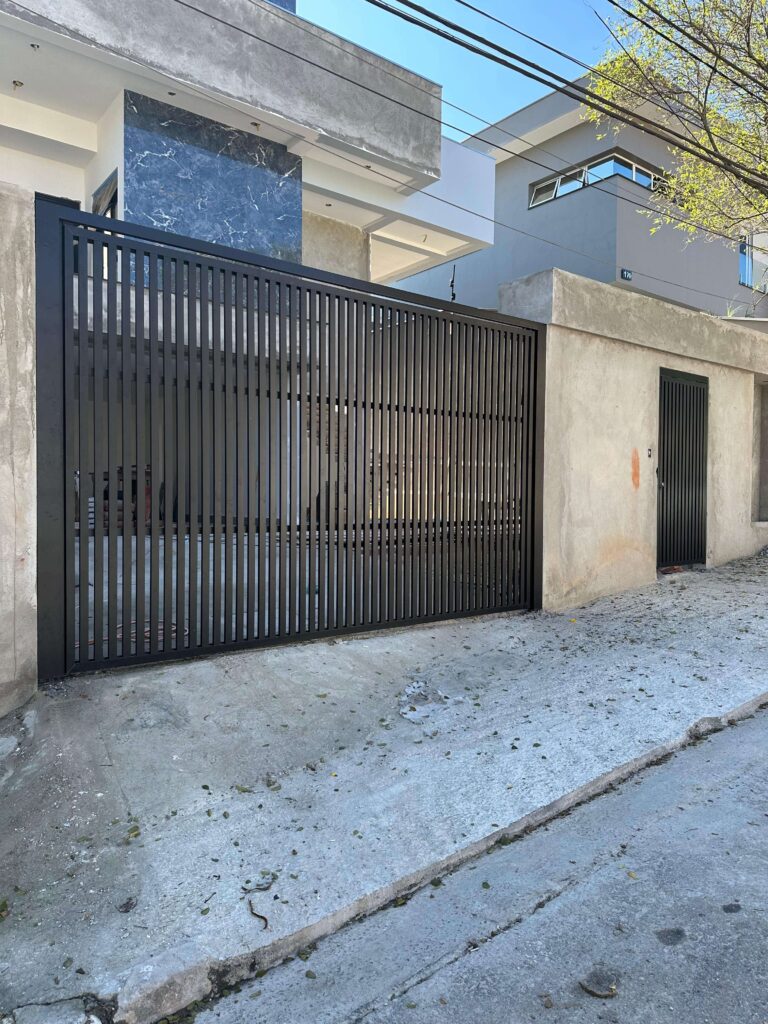 Portão Basculante M15